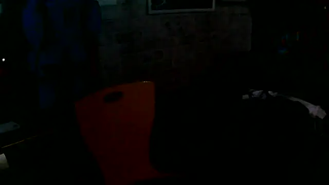 Snapshot of Gman143187 chatting on March 13, 6:56 pm Gman143187 online show from March 13, 6:56 pm