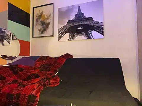 Snapshot of Gman143187 chatting on October 12, 2:21 am Gman143187 online show from October 12, 2:21 am