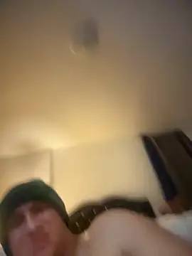 Snapshot of Posh_marc chatting on October 23, 4:12 am Posh marc online show from October 23, 4:12 am