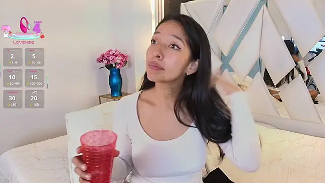 Valery wang online show from March 4, 5:56 pm