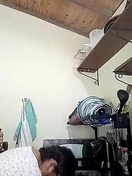 Snapshot of florecita69 chatting on February 26, 4:03 pm florecita69 online show from February 26, 4:03 pm