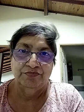 Snapshot of florecita69 chatting on March 22, 10:04 pm florecita69 online show from March 22, 10:04 pm