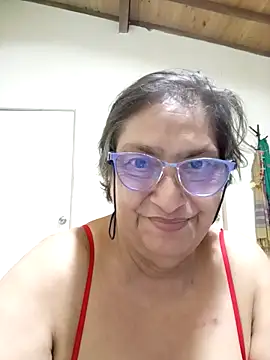 Snapshot of florecita69 chatting on October 16, 2:34 am florecita69 online show from October 16, 2:34 am