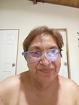 Snapshot of florecita69 chatting on December 2, 3:07 pm florecita69 online show from December 2, 3:07 pm