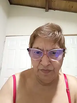 Snapshot of florecita69 chatting on December 16, 2:55 pm florecita69 online show from December 16, 2:55 pm