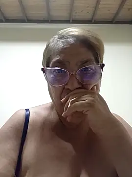 florecita69 online show from March 5, 1:23 am