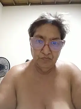 florecita69 online show from July 23, 3:15 am