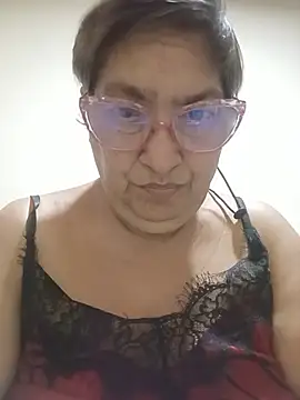 florecita69 online show from July 31, 2:33 am