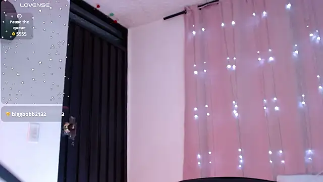 pamela  online show from January 16, 5:21 am