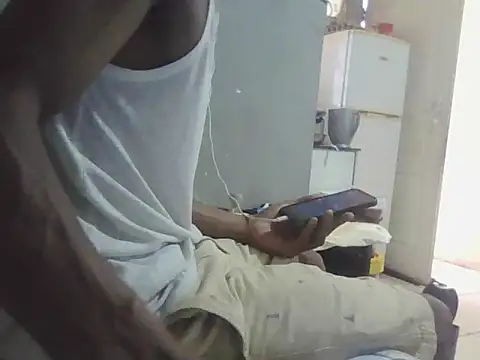 Snapshot of BIGBLACKCOOCK24- chatting on January 28, 10:23 am BIGBLACKCOOCK24- online show from January 28, 10:23 am