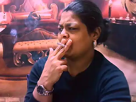 indianCherryPie online show from April 30, 5:36 am