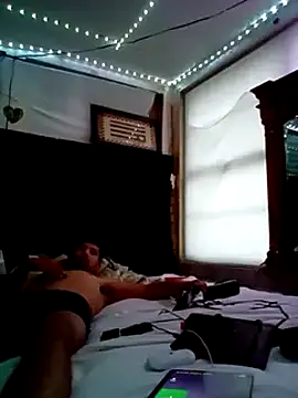 Snapshot of christphor chatting on December 16, 1:54 pm christphor online show from December 16, 1:54 pm