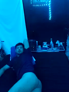 Snapshot of christphor chatting on December 24, 12:22 am christphor online show from December 24, 12:22 am