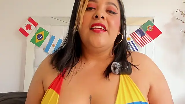 Snapshot of brendamaz chatting on June 15, 1:02 pm brendamaz online show from June 15, 1:02 pm