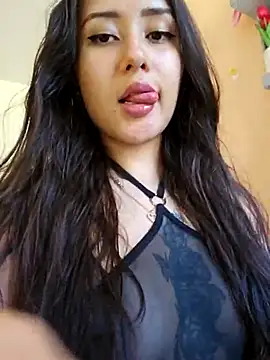 Snapshot of Selena_blake chatting on May 20, 7:53 pm Selena blake online show from May 20, 7:53 pm