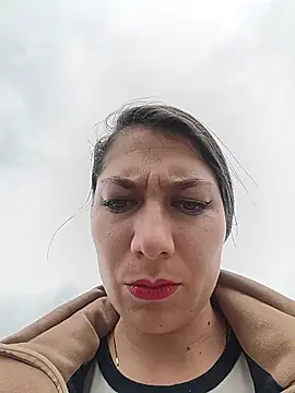 Snapshot of VALERY-03_ chatting on July 3, 4:57 pm VALERY-03 online show from July 3, 4:57 pm