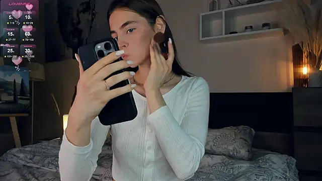 MaryJacksoon online show from March 3, 7:43 am