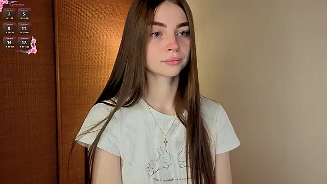 MaryJacksoon online show from October 28, 7:45 am