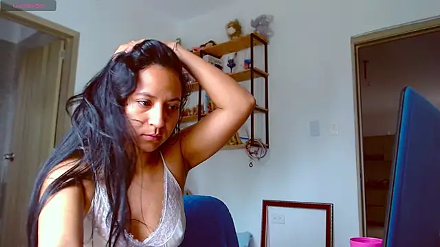 Snapshot of mariamulata chatting on January 3, 2:51 pm mariamulata online show from January 3, 2:51 pm