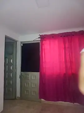 giuliana andrade online show from February 13, 12:54 pm