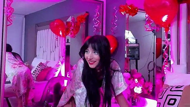 Snapshot of Kitty_Eliffe chatting on February 14, 11:09 pm Kitty Eliffe online show from February 14, 11:09 pm