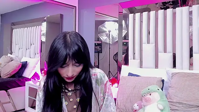 Snapshot of Kitty_Eliffe chatting on March 6, 10:36 pm Kitty Eliffe online show from March 6, 10:36 pm