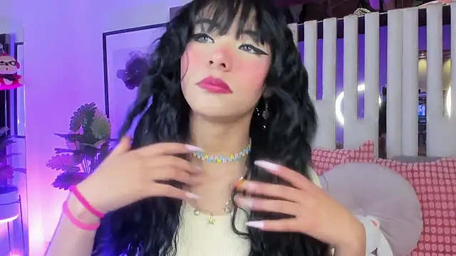 Snapshot of Kitty_Eliffe chatting on October 16, 8:54 pm Kitty Eliffe online show from October 16, 8:54 pm