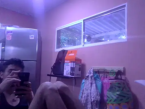 Snapshot of jeremy_scott chatting on September 28, 3:50 pm jeremy scott online show from September 28, 3:50 pm