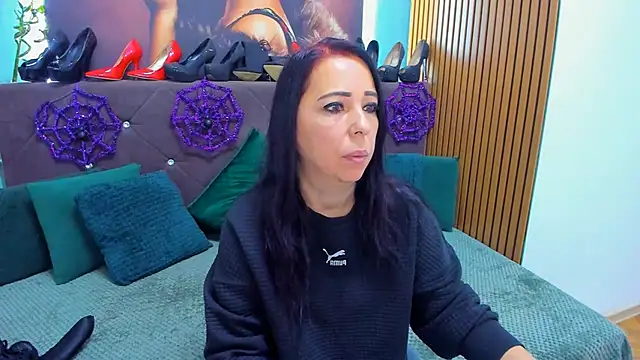 LauraSin online show from October 25, 3:36 am