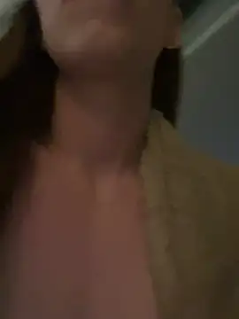 Snapshot of lola_tentatiion chatting on March 19, 10:31 pm lola tentatiion online show from March 19, 10:31 pm