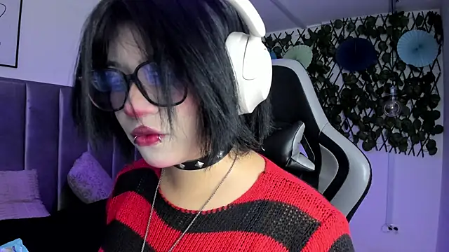 Kitty Gang online show from July 28, 12:29 am