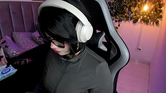 Kitty Gang online show from July 30, 2:21 am