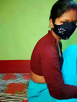 indiancouple09 online show from December 14, 10:50 pm