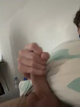 Snapshot of lxrxdxn chatting on March 4, 12:22 pm lxrxdxn online show from March 4, 12:22 pm