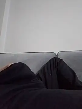 Snapshot of 510915asi chatting on February 13, 8:03 pm 510915asi online show from February 13, 8:03 pm