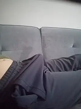 Snapshot of 510915asi chatting on February 22, 4:30 pm 510915asi online show from February 22, 4:30 pm