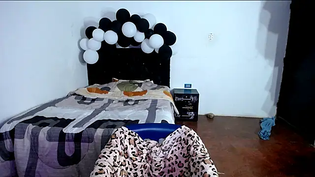 freddy romas online show from October 6, 12:30 am