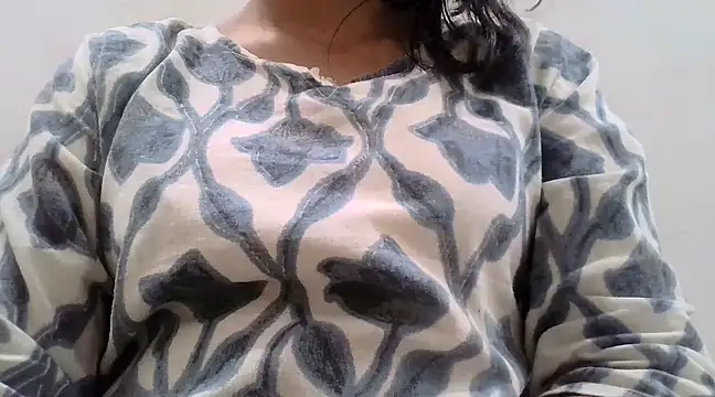 Pie066  online show from March 15, 6:10 pm