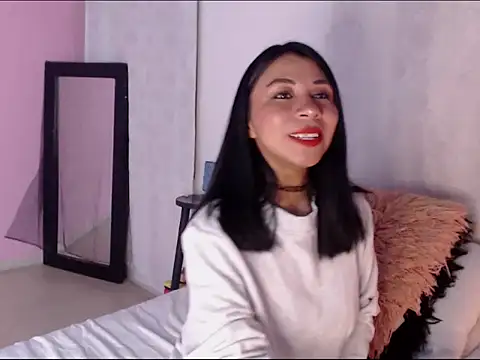 Snapshot of selene_gils chatting on November 25, 4:45 am selene gils online show from November 25, 4:45 am