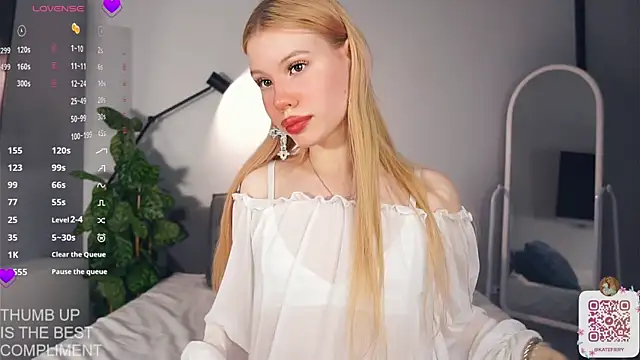 ZaraDudley online show from March 6, 6:26 pm