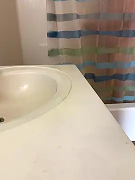 Snapshot of Mingtian4117 chatting on December 15, 1:59 pm Mingtian4117 online show from December 15, 1:59 pm