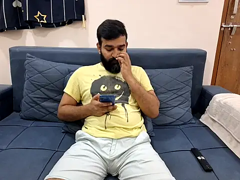 Fun Guuy online show from September 12, 7:25 pm