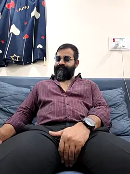 Fun Guuy online show from February 8, 2:09 pm