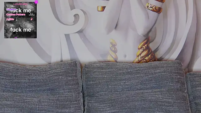 hailey peach online show from March 3, 12:04 am