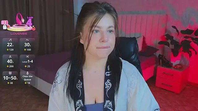 Jenna Adams  online show from June 18, 1:28 am
