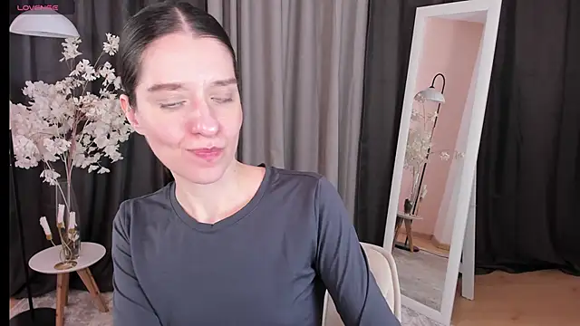 helentasty online show from March 16, 5:03 am