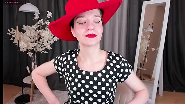 helentasty online show from March 17, 2:08 am