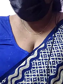 Snapshot of mallu-sumi chatting on November 29, 6:00 pm mallu-sumi online show from November 29, 6:00 pm