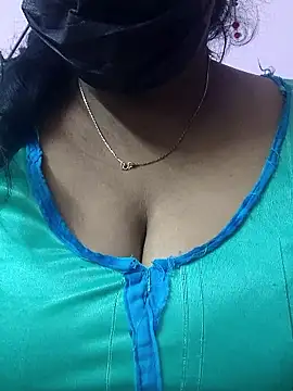 mallu-sumi online show from January 9, 2:25 am