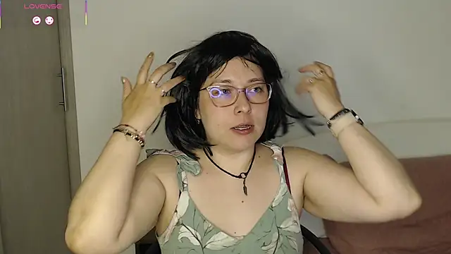 May Carlier online show from April 8, 12:43 am